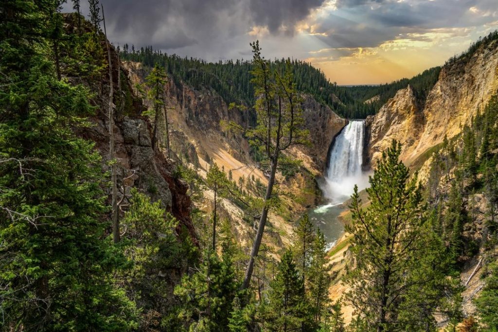 Exploring Yellowstone National Park Water Falls